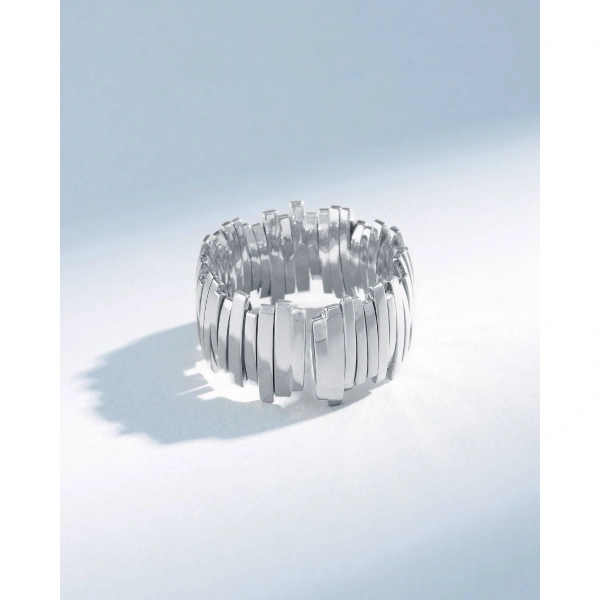 Suzanne Kalan Classic Gold Milli Band in 18K White Gold | Fine Rings | Coveti