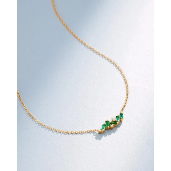 Suzanne Kalan Frenzy Emerald Mini Bar Pendant in 18K Yellow Gold | Fine Necklaces | Coveti