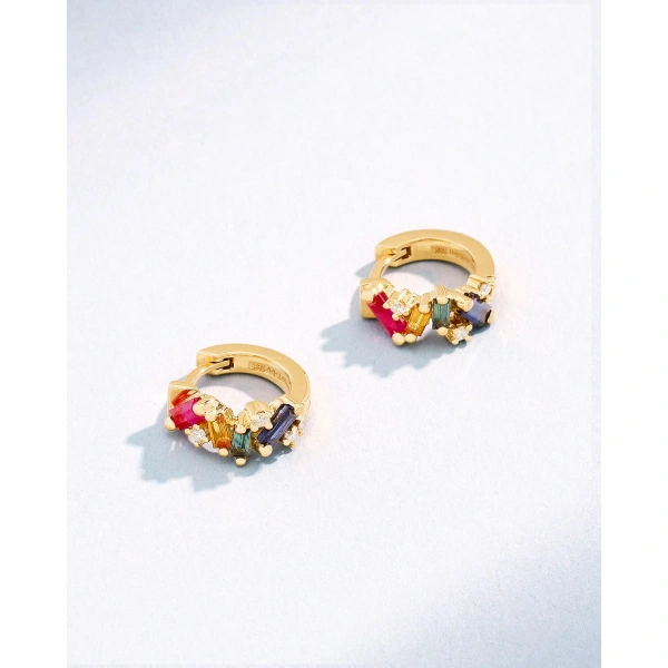 Suzanne Kalan Frenzy Rainbow Sapphire Huggies in 18K Yellow Gold | Fine Earrings | Coveti