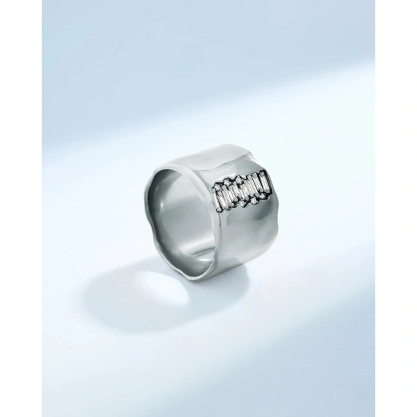Suzanne Kalan Gilded Diamond Milli Band in 18K White Gold | Fine Rings | Coveti