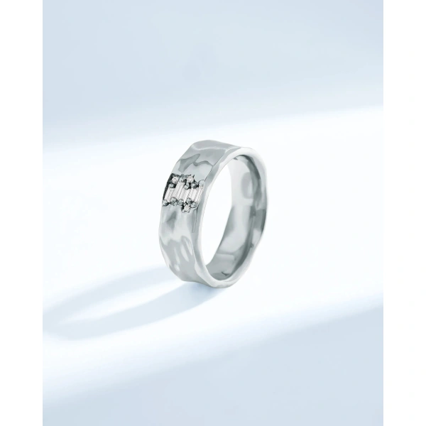 Suzanne Kalan Gilded Diamond Mini Band in 18K White Gold | Fine Rings | Coveti