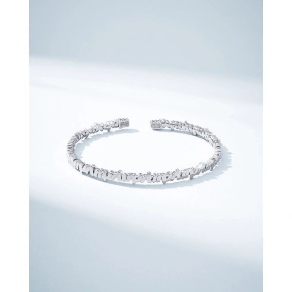 Suzanne Kalan Golden Bangle in 18K White Gold, Ref. AKB124-WG | Fine Bracelets | Coveti