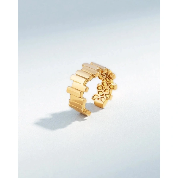 Suzanne Kalan Golden Ear Cuff in 18K Yellow Gold | Fine Earrings | Coveti