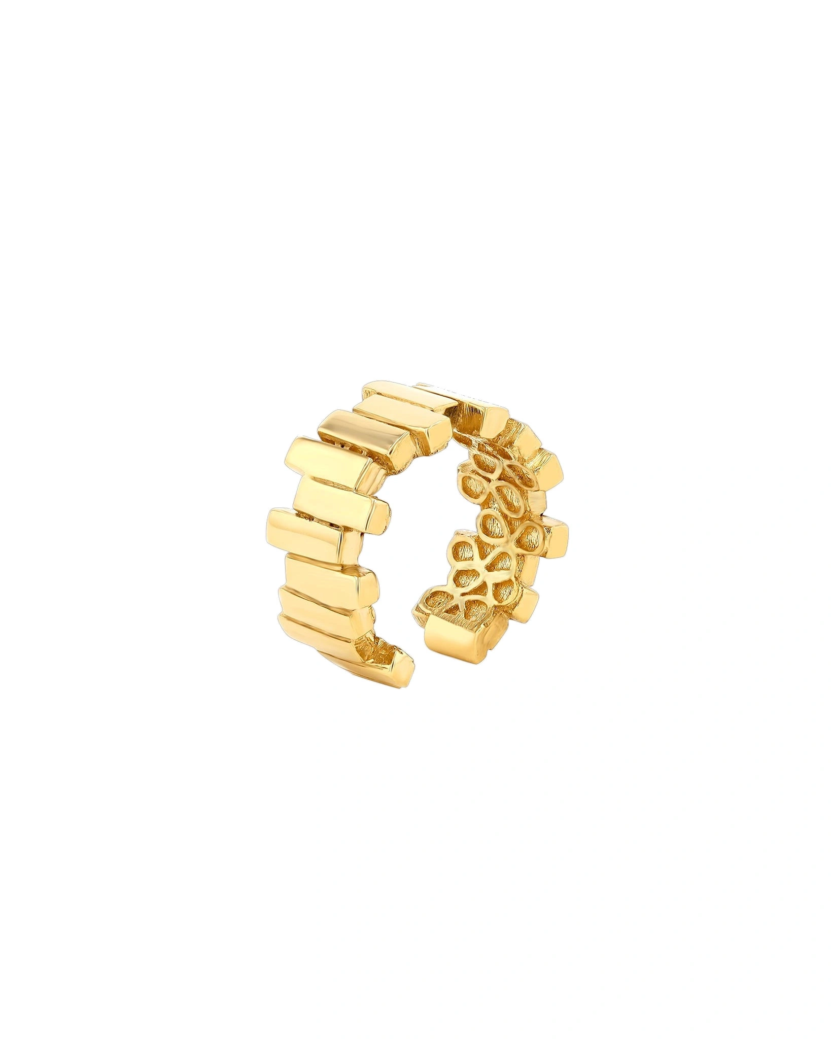 Suzanne Kalan Golden Ear Cuff in 18K Yellow Gold Suzanne Kalan Golden Ear Cuff in 18K Yellow Gold | Fine Earrings | Coveti