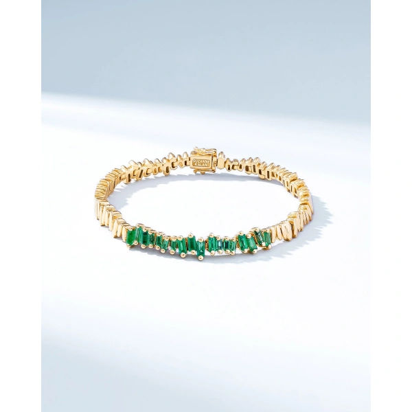 Suzanne Kalan Golden Emerald ID Bracelet in 18K Yellow Gold | Fine Bracelets | Coveti