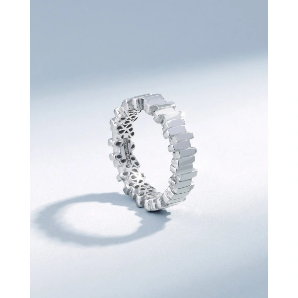 Suzanne Kalan Golden Midi Stacker Band in 18K White Gold | Fine Rings | Coveti