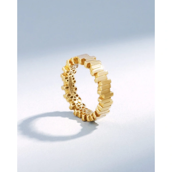 Suzanne Kalan Golden Midi Stacker Band in 18K Yellow Gold | Fine Rings | Coveti