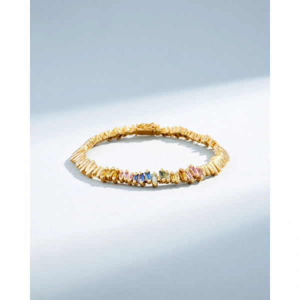Suzanne Kalan Golden Pastel Sapphire ID Bracelet in 18K Yellow Gold | Fine Bracelets | Coveti