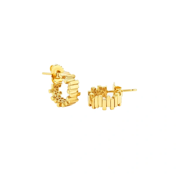 Suzanne Kalan Golden Stacker Mini Hoops in 18K Yellow Gold | Fine Earrings | Coveti