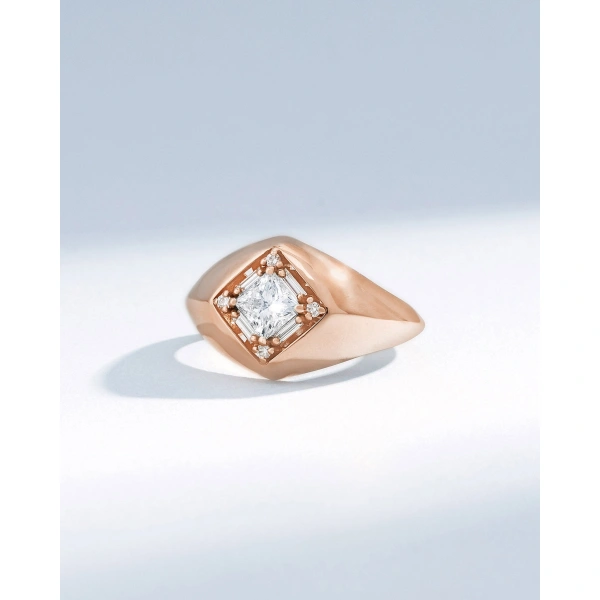 Suzanne Kalan Princess Diamond Signet Ring in 18K Rose Gold | Fine Rings | Coveti
