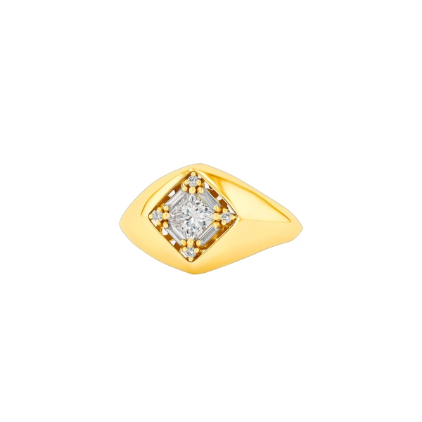 Princess Diamond Signet Ring in 18K Yellow Gold