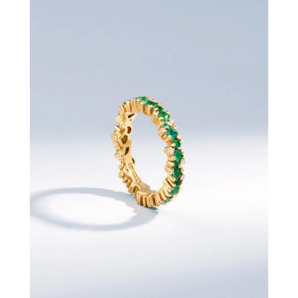 Suzanne Kalan Princess Elsa Emerald Eternity Band in 18K Yellow Gold | Fine Rings | Coveti