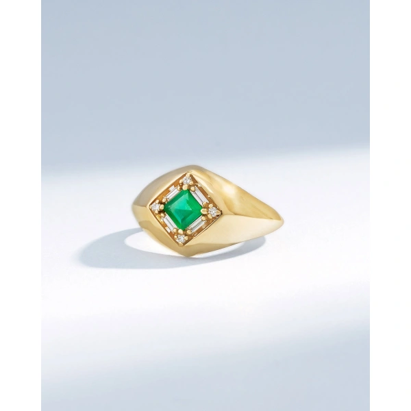 Suzanne Kalan Princess Emerald Signet Ring in 18K Yellow Gold | Fine Rings | Coveti