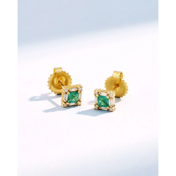 Suzanne Kalan Princess Mini Emerald Studs in 18K Yellow Gold | Fine Earrings | Coveti