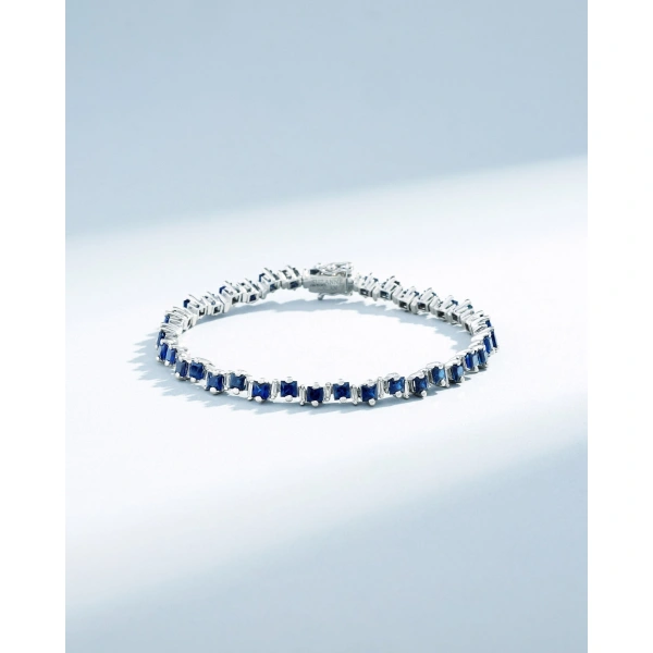 Suzanne Kalan Princess Staggered Dark Blue Sapphire Tennis Bracelet in 18K White Gold | Fine Bracelets | Coveti