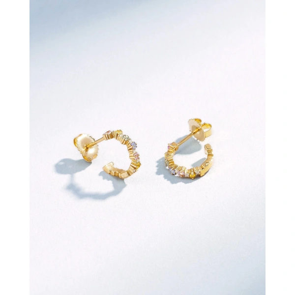 Suzanne Kalan Princess Staggered Pastel Sapphire Mini Hoops in 18K Yellow Gold | Fine Earrings | Coveti