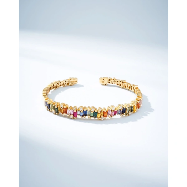 Suzanne Kalan Shimmer Audrey Rainbow Sapphire Bangle in 18K Yellow Gold | Fine Bracelets | Coveti