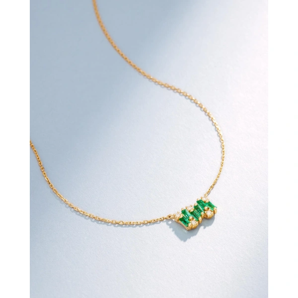 Suzanne Kalan Shimmer Emerald Mini Bar Pendant in 18K Yellow Gold | Fine Necklaces | Coveti