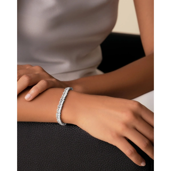 Suzanne Kalan Short Stack Diamond Tennis Bracelet in 18K White Gold | Fine Bracelets | Coveti