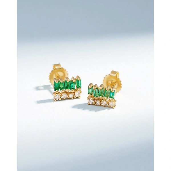 Suzanne Kalan Short Stack Emerald Studs in 18K Yellow Gold | Fine Earrings | Coveti