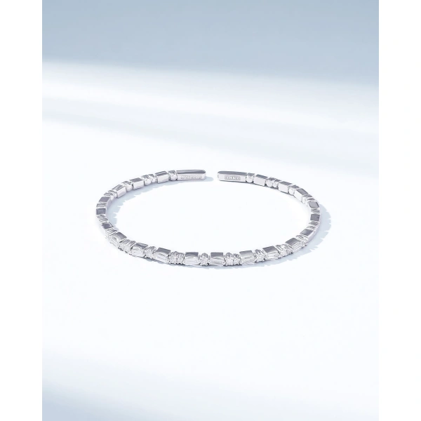 Suzanne Kalan Thin Mix Diamond Bangle in 18K White Gold | Fine Bracelets | Coveti