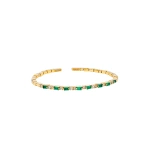 Suzanne Kalan Thin Mix Emerald Bangle in 18K Yellow Gold | Fine Bracelets | Coveti