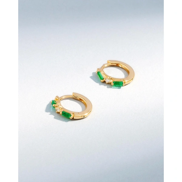 Suzanne Kalan Thin Mix Emerald Huggies in 18K Yellow Gold | Fine Earrings | Coveti