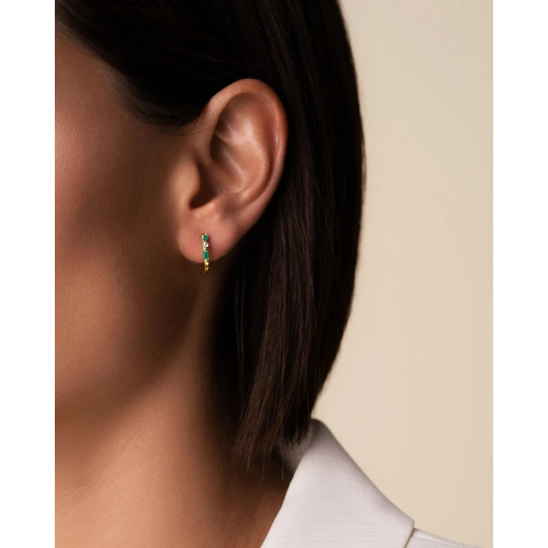 Suzanne Kalan Thin Mix Emerald Huggies in 18K Yellow Gold | Fine Earrings | Coveti