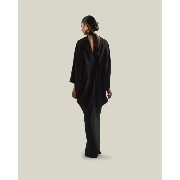 Taller Marmo 1910 Kaftan in Black | kaftan | Coveti