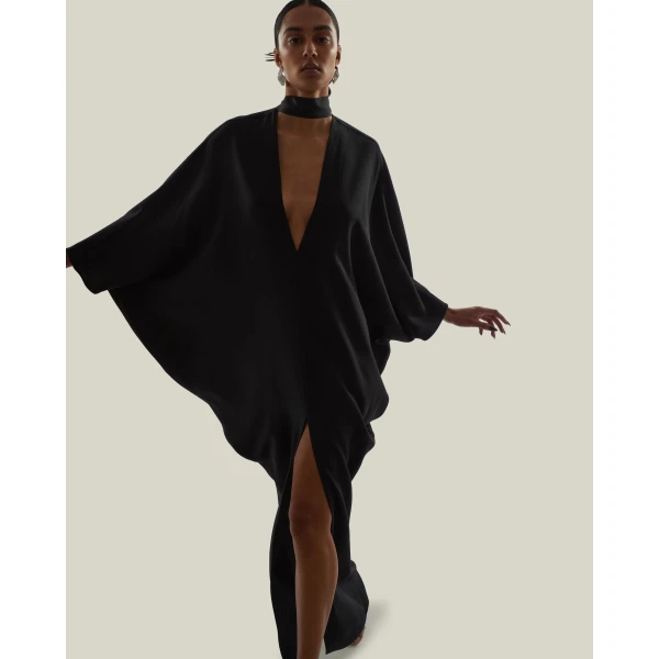 Taller Marmo 1910 Kaftan in Black | kaftan | Coveti
