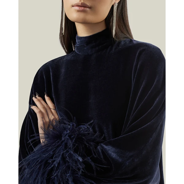 Taller Marmo Velvet Vegas Kaftan in Midnight Blue | kaftan | Coveti