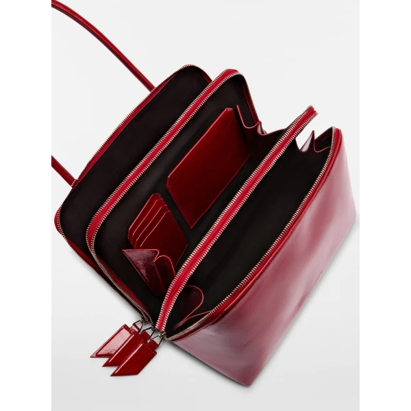 The Attico L'altra di Milano Shoulder Bag in Deep Red | Shoulder & Crossbody Bags | Coveti