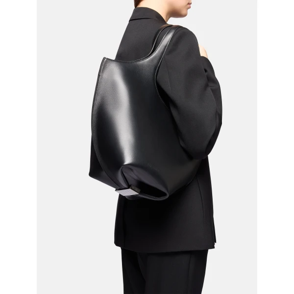 The Attico La Scoop Shoulder Bag in Black | Shoulder & Crossbody Bags | Coveti
