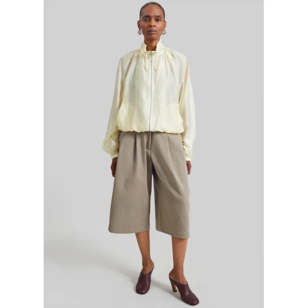 The Frankie Shop Varesse Twill Bermuda Shorts in Taupe, view 4