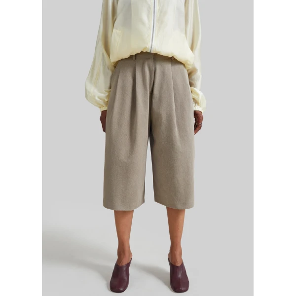 The Frankie Shop Varesse Twill Bermuda Shorts in Taupe, view 6