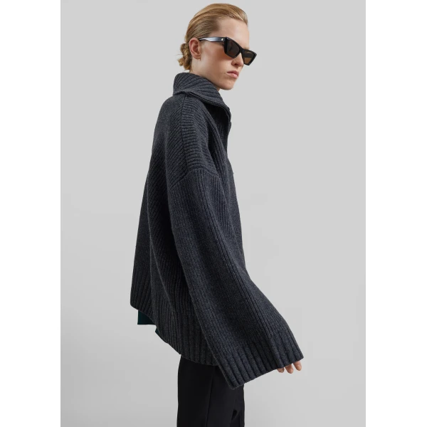The Frankie Shop Veda Oversized Zip-Up Cardigan in Charcoal, view 3