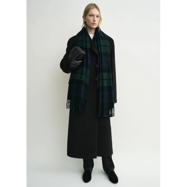 Toteme Checked cashmere scarf in Midnight green, view 2