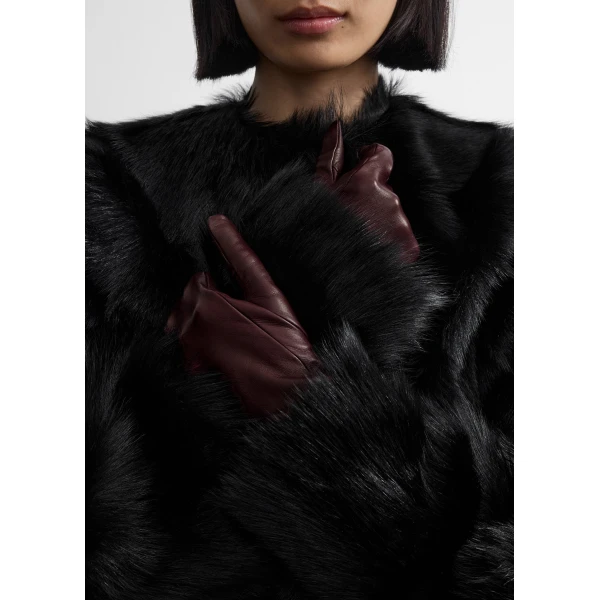 Toteme Leather gloves in Bordeaux, view 2