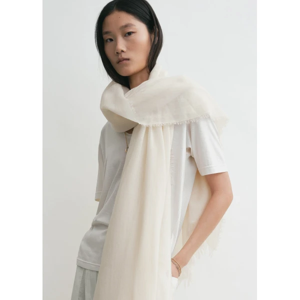 Toteme Light wool blanket scarf in Off-white, view 3