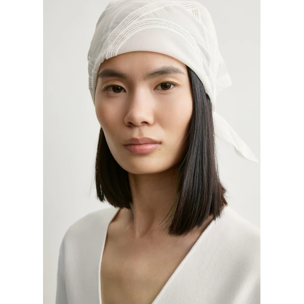 Toteme Monogram crochet cotton scarf in White, view 4