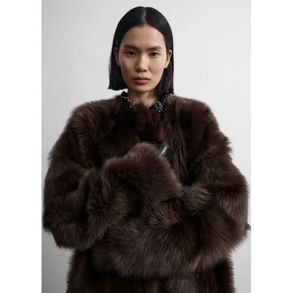 Toteme Silky shearling coat in Dark brown, view 5