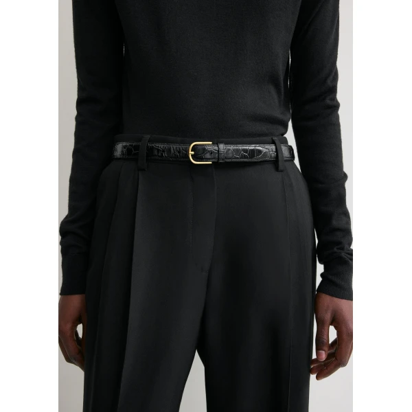Toteme Slim croco-embossed belt in Black, view 2