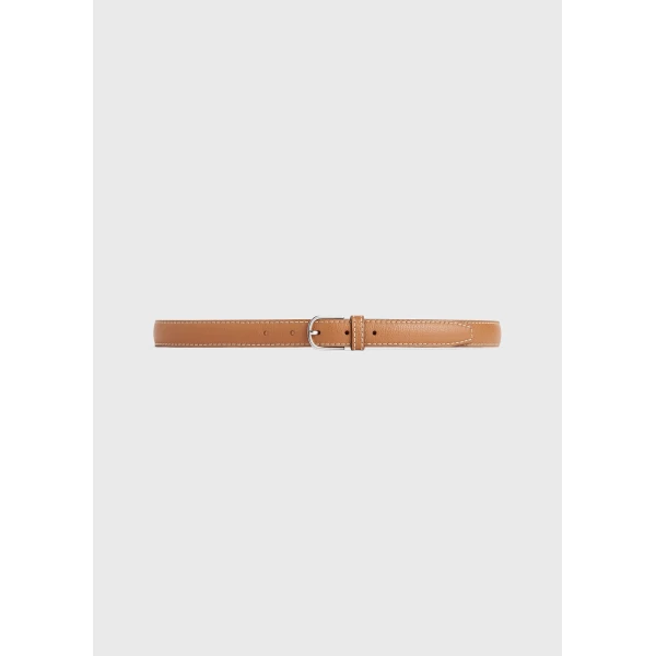 Toteme Slim grained-leather belt in Tan, view 6