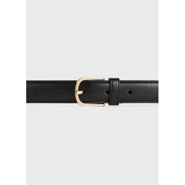 Toteme Slim leather belt in Black, view 5