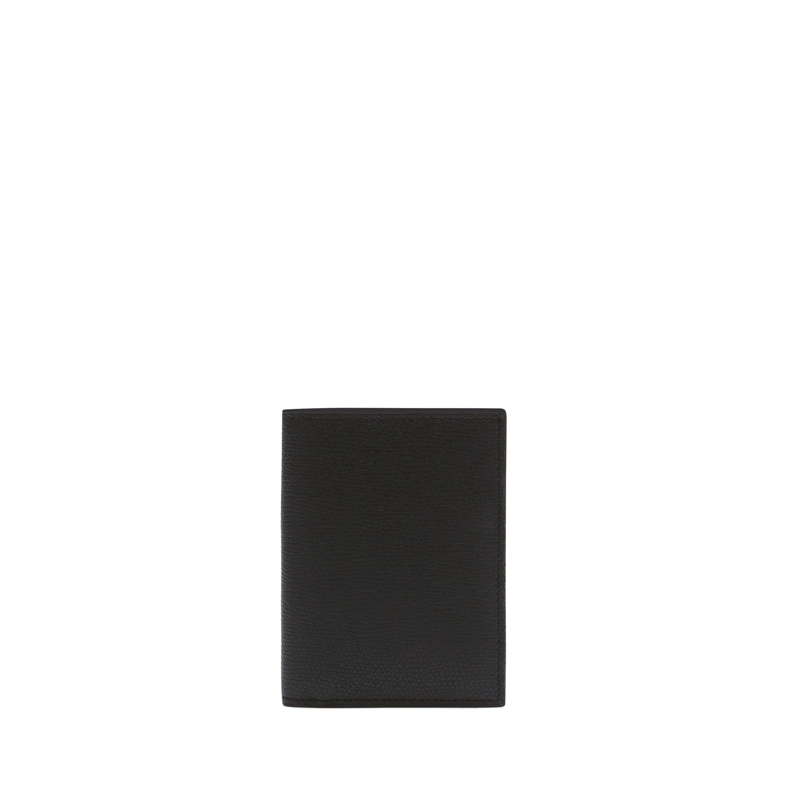 Valextra Bifold Wallet 4CC in Black Valextra Bifold Wallet 4CC in Black | Wallets & Purses | Coveti