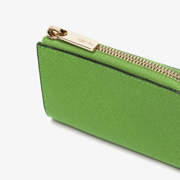 Valextra Key Holder Zip Around in Grass Green | Keys Holder | Coveti