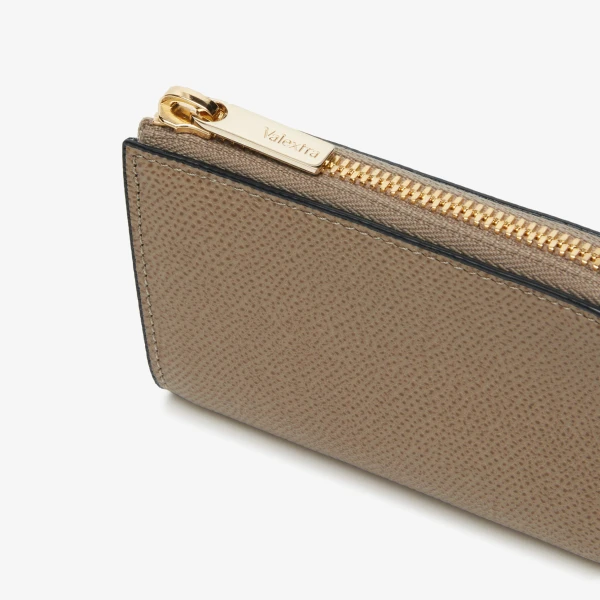 Valextra Key Holder Zip Around in Oyster Brown | Keys Holder | Coveti