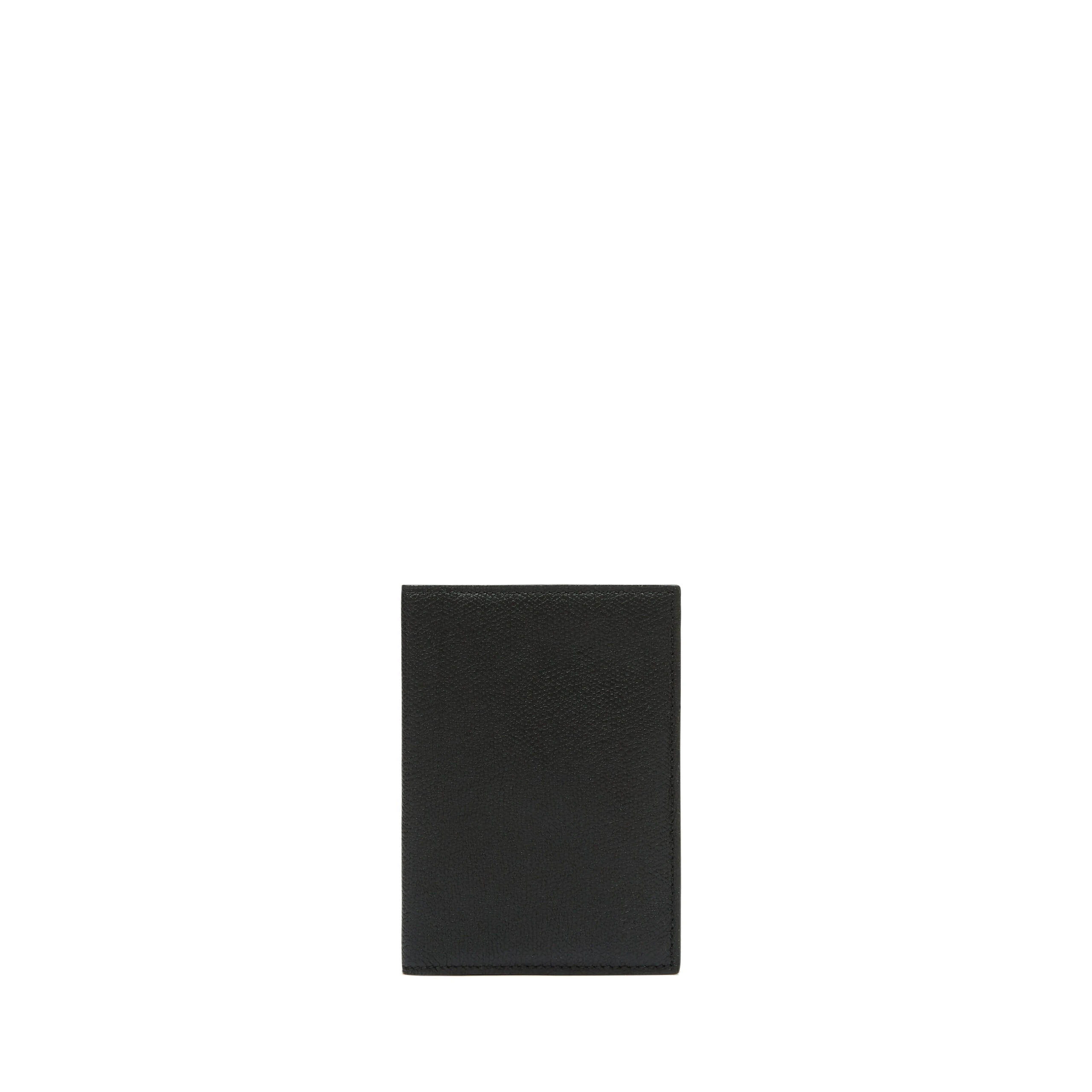 Valextra Passport Holder 3CC in Black Valextra Passport Holder 3CC in Black | Wallets & Purses | Coveti