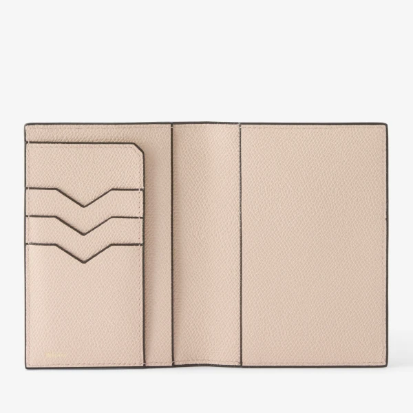 Valextra Passport Holder 3CC in Bonne Mine Pink | Wallets & Purses | Coveti