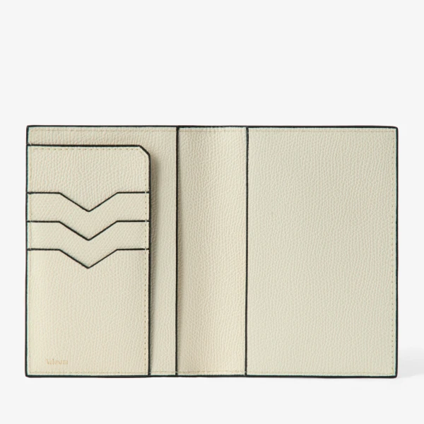 Valextra Passport Holder 3CC in Pergamena White | Wallets & Purses | Coveti